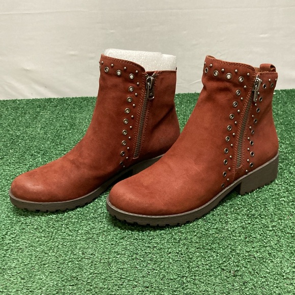 New Lucky Brand Ankle Booties women’s size 10 (OKPM-07-143) - Picture 1 of 11